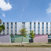 ArchitektInnen / KünstlerInnen: Sne Veselinovic<br>Projekt: VS und Wohnheim Wagramerstraße<br>Format: digital<br>Lieferformat: Digital<br>Bestell-Nummer: 180720-02<br>