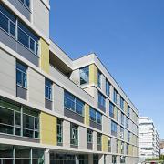 ArchitektInnen / KünstlerInnen: Patricia Zacek<br>Projekt: VS & MS Medwedweg<br>Format: digital<br>Lieferformat: Digital<br>Bestell-Nummer: 211001-01<br>