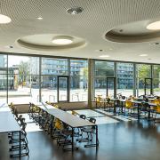 ArchitektInnen / KünstlerInnen: Patricia Zacek<br>Projekt: VS & MS Medwedweg<br>Format: digital<br>Lieferformat: Digital<br>Bestell-Nummer: 211001-33<br>