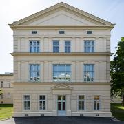 ArchitektInnen / KünstlerInnen: RUNSER / PRANTL architekten<br>Projekt: Bettina-Stiftung Huglgasse 1A, Caritas Wohngruppen<br>Format: digital<br>Lieferformat: Digital<br>Bestell-Nummer: 220626-08<br>