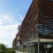 ArchitektInnen / KünstlerInnen: Martin Kohlbauer, Marcel Wanders<br>Projekt: Tribüne Viertel Zwei Krieau<br>Format: digital<br>Lieferformat: Digital<br>Bestell-Nummer: 210819-0023<br>