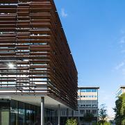 ArchitektInnen / KünstlerInnen: Martin Kohlbauer, Marcel Wanders<br>Projekt: Tribüne Viertel Zwei Krieau<br>Format: digital<br>Lieferformat: Digital<br>Bestell-Nummer: 210819-0026<br>