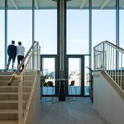 ArchitektInnen / KünstlerInnen: Martin Kohlbauer, Marcel Wanders<br>Projekt: Tribüne Viertel Zwei Krieau<br>Format: digital<br>Lieferformat: Digital<br>Bestell-Nummer: 211217-46<br>