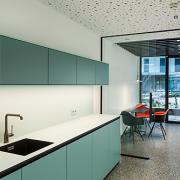 ArchitektInnen / KünstlerInnen: königlarch architekten<br>Projekt: Heimbau Eisenhof Offices<br>Format: digital<br>Lieferformat: Digital<br>Bestell-Nummer: 230125-12<br>