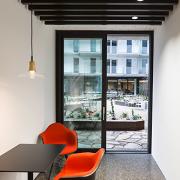 ArchitektInnen / KünstlerInnen: königlarch architekten<br>Projekt: Heimbau Eisenhof Offices<br>Format: digital<br>Lieferformat: Digital<br>Bestell-Nummer: 230125-13<br>