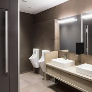 ArchitektInnen / KünstlerInnen: königlarch architekten<br>Projekt: Heimbau Eisenhof Offices<br>Format: digital<br>Lieferformat: Digital<br>Bestell-Nummer: 230125-14<br>