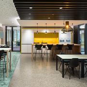 ArchitektInnen / KünstlerInnen: königlarch architekten<br>Projekt: Heimbau Eisenhof Offices<br>Format: digital<br>Lieferformat: Digital<br>Bestell-Nummer: 230125-18<br>