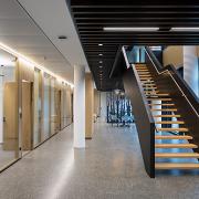 ArchitektInnen / KünstlerInnen: königlarch architekten<br>Projekt: Heimbau Eisenhof Offices<br>Format: digital<br>Lieferformat: Digital<br>Bestell-Nummer: 230125-25<br>