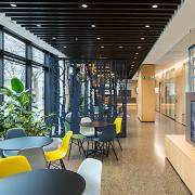 ArchitektInnen / KünstlerInnen: königlarch architekten<br>Projekt: Heimbau Eisenhof Offices<br>Format: digital<br>Lieferformat: Digital<br>Bestell-Nummer: 230414-01<br>