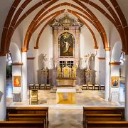 ArchitektInnen / K&uuml;nstlerInnen: g.o.y.a.<br>Projekt: Altarraum Kirche Sollenau<br>Format: digital<br>Lieferformat: Digital<br>Bestell-Nummer: 251108-02<br>