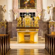 ArchitektInnen / K&uuml;nstlerInnen: g.o.y.a.<br>Projekt: Altarraum Kirche Sollenau<br>Format: digital<br>Lieferformat: Digital<br>Bestell-Nummer: 251108-08<br>