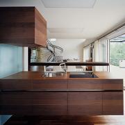 ArchitektInnen / KünstlerInnen: t-hoch-n Ziviltechniker GmbH<br>Projekt: Penthouse am Wörthersee<br>Aufnahmedatum: 09/03<br>Format: 6x9cm C-Dia<br>Lieferformat: Dia-Duplikat, Scan 300 dpi<br>Bestell-Nummer: 030924-14<br>