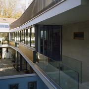 ArchitektInnen / KünstlerInnen: Walter Stelzhammer<br>Projekt: Haus B.<br>Aufnahmedatum: 10/03<br>Format: 6x9cm C-Dia<br>Lieferformat: Dia-Duplikat, Scan 300 dpi<br>Bestell-Nummer: 031013-09<br>