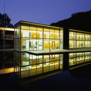 ArchitektInnen / KünstlerInnen: Georg W. Reinberg, Anna Detzlhofer<br>Projekt: Biotop 2<br>Aufnahmedatum: 08/03<br>Format: 6x9cm C-Dia<br>Lieferformat: Dia-Duplikat, Scan 300 dpi<br>Bestell-Nummer: 030827-28<br>