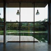 ArchitektInnen / KünstlerInnen: Georg W. Reinberg, Anna Detzlhofer<br>Projekt: Biotop 2<br>Aufnahmedatum: 08/03<br>Format: 6x9cm C-Dia<br>Lieferformat: Dia-Duplikat, Scan 300 dpi<br>Bestell-Nummer: 030827-21<br>