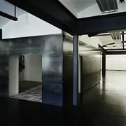 ArchitektInnen / KünstlerInnen: Anja Fischer, Ernst Beneder<br>Projekt: Heimatmuseum Waidhofen an der Ybbs<br>Aufnahmedatum: 04/98<br>Format: 6x12cm C-Neg<br>Lieferformat: C-Print, Scan 300 dpi<br>Bestell-Nummer: 980401-02<br>