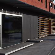 ArchitektInnen / KünstlerInnen: LP architektur ZT GmbH<br>Projekt: Tischlerei Reiter<br>Aufnahmedatum: 08/03<br>Format: 6x9cm C-Dia<br>Lieferformat: Dia-Duplikat, Scan 300 dpi<br>Bestell-Nummer: 030806-02<br>