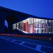 ArchitektInnen / KünstlerInnen: Franziska Ullmann, Peter Ebner<br>Projekt: F+T<br>Aufnahmedatum: 06/03<br>Format: 6x9cm C-Dia<br>Lieferformat: Dia-Duplikat, Scan 300 dpi<br>Bestell-Nummer: 030624-23<br>