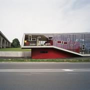 ArchitektInnen / KünstlerInnen: Franziska Ullmann, Peter Ebner<br>Projekt: F+T<br>Aufnahmedatum: 06/03<br>Format: 6x9cm C-Dia<br>Lieferformat: Dia-Duplikat, Scan 300 dpi<br>Bestell-Nummer: 030624-03<br>