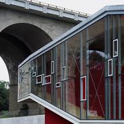 ArchitektInnen / KünstlerInnen: Franziska Ullmann, Peter Ebner<br>Projekt: F+T<br>Aufnahmedatum: 06/03<br>Format: 6x9cm C-Dia<br>Lieferformat: Dia-Duplikat, Scan 300 dpi<br>Bestell-Nummer: 030624-09<br>