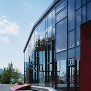 ArchitektInnen / KünstlerInnen: Franziska Ullmann, Peter Ebner<br>Projekt: F+T<br>Aufnahmedatum: 06/03<br>Format: 6x9cm C-Dia<br>Lieferformat: Dia-Duplikat, Scan 300 dpi<br>Bestell-Nummer: 030624-15<br>