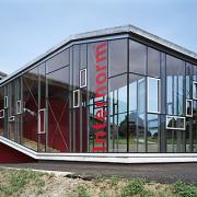 ArchitektInnen / KünstlerInnen: Franziska Ullmann, Peter Ebner<br>Projekt: F+T<br>Aufnahmedatum: 06/03<br>Format: 6x9cm C-Dia<br>Lieferformat: Dia-Duplikat, Scan 300 dpi<br>Bestell-Nummer: 030624-01<br>