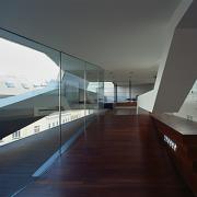 ArchitektInnen / KünstlerInnen: DMAA Delugan Meissl Associated Architects<br>Projekt: Ray 1<br>Aufnahmedatum: 04/03<br>Format: 6x9cm C-Dia<br>Lieferformat: Dia-Duplikat, Scan 300 dpi<br>Bestell-Nummer: 030403-49<br>