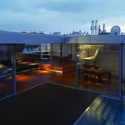 ArchitektInnen / KünstlerInnen: DMAA Delugan Meissl Associated Architects<br>Projekt: Ray 1<br>Aufnahmedatum: 04/03<br>Format: 6x9cm C-Dia<br>Lieferformat: Dia-Duplikat, Scan 300 dpi<br>Bestell-Nummer: 030403-27<br>
