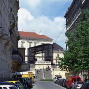 ArchitektInnen / KünstlerInnen: Eichinger oder Knechtl<br>Projekt: Festwochen Station<br>Aufnahmedatum: 05/03<br>Format: 6x9cm C-Dia<br>Lieferformat: Dia-Duplikat, Scan 300 dpi<br>Bestell-Nummer: 030515-07<br>