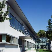 ArchitektInnen / KünstlerInnen: Johannes Zieser<br>Projekt: Polytechnikum<br>Aufnahmedatum: 06/03<br>Format: 6x9cm C-Dia<br>Lieferformat: Dia-Duplikat, Scan 300 dpi<br>Bestell-Nummer: 030603-05<br>