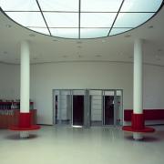 ArchitektInnen / KünstlerInnen: Dimitris Manikas<br>Projekt: Urania - Sanierung<br>Aufnahmedatum: 05/03<br>Format: 6x9cm C-Dia<br>Lieferformat: Dia-Duplikat, 500px<br>Bestell-Nummer: 030509-11<br>