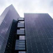 ArchitektInnen / KünstlerInnen: Massimiliano Fuksas<br>Projekt: Vienna Twin Tower<br>Aufnahmedatum: 03/01<br>Format: 6x9cm C-Dia<br>Lieferformat: Dia-Duplikat<br>Bestell-Nummer: 010320-09<br>