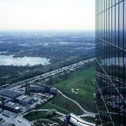 ArchitektInnen / KünstlerInnen: Massimiliano Fuksas<br>Projekt: Vienna Twin Tower<br>Aufnahmedatum: 03/01<br>Format: 6x9cm C-Dia<br>Lieferformat: Dia-Duplikat<br>Bestell-Nummer: 010320-24<br>