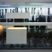 ArchitektInnen / KünstlerInnen: DMAA Delugan Meissl Associated Architects<br>Projekt: Büro Novartis im IZD-Tower<br>Aufnahmedatum: 02/03<br>Format: 6x9cm C-Dia<br>Lieferformat: Dia-Duplikat, Scan 300 dpi<br>Bestell-Nummer: 030216-07<br>