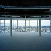 ArchitektInnen / KünstlerInnen: Martin Kohlbauer<br>Projekt: Bürogebäude «Galaxy 21»<br>Aufnahmedatum: 10/02<br>Format: 6x9cm C-Dia<br>Lieferformat: Dia-Duplikat, 500px<br>Bestell-Nummer: 021008-13<br>