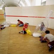 ArchitektInnen / KünstlerInnen: pool Architektur ZT GmbH<br>Projekt: MuseumsQuartier Wien - ZOOM Kindermuseum<br>Aufnahmedatum: 08/00<br>Format: 6x9cm C-Dia<br>Lieferformat: Dia-Duplikat, Scan 300 dpi<br>Bestell-Nummer: 020800-25<br>