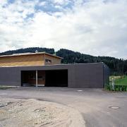 ArchitektInnen / KünstlerInnen: LP architektur ZT GmbH<br>Projekt: Haus T.<br>Aufnahmedatum: 08/02<br>Format: 6x9cm C-Dia<br>Lieferformat: Dia-Duplikat<br>Bestell-Nummer: 020808-02<br>