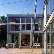 ArchitektInnen / KünstlerInnen: Georg W. Reinberg<br>Projekt: Haus A.<br>Aufnahmedatum: 05/02<br>Format: 6x9cm C-Dia<br>Lieferformat: Dia-Duplikat, 500px<br>Bestell-Nummer: 020517-09<br>