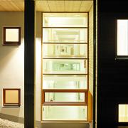 ArchitektInnen / KünstlerInnen: Johannes Kastner-Lanjus<br>Projekt: Seniorenzentrum Weiz<br>Aufnahmedatum: 05/02<br>Format: 6x9cm C-Dia<br>Lieferformat: Dia-Duplikat, 500px<br>Bestell-Nummer: 020530-18<br>