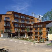 ArchitektInnen / KünstlerInnen: Johannes Kastner-Lanjus<br>Projekt: Seniorenzentrum Weiz<br>Aufnahmedatum: 05/02<br>Format: 6x9cm C-Dia<br>Lieferformat: Dia-Duplikat, 500px<br>Bestell-Nummer: 020530-01<br>