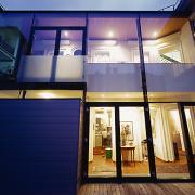 ArchitektInnen / KünstlerInnen: Johannes Zieser<br>Projekt: Haus S.<br>Aufnahmedatum: 04/02<br>Format: 6x9cm C-Dia<br>Lieferformat: Dia-Duplikat, Scan 300 dpi<br>Bestell-Nummer: 020407-07<br>