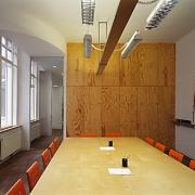 ArchitektInnen / KünstlerInnen: Eichinger oder Knechtl<br>Projekt: Bluetango Werbeagentur<br>Aufnahmedatum: 01/02<br>Format: 6x9cm C-Dia<br>Lieferformat: Dia-Duplikat, Scan 300 dpi<br>Bestell-Nummer: 020119-07<br>