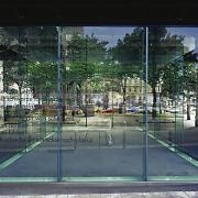 ArchitektInnen / KünstlerInnen: Valie Export<br>Projekt: Der transparente Raum<br>Aufnahmedatum: 07/01<br>Format: 6x9cm C-Dia<br>Lieferformat: Dia-Duplikat, Scan 300 dpi<br>Bestell-Nummer: 010710-06<br>