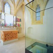 ArchitektInnen / KünstlerInnen: BWM Architekten<br>Projekt: Schloßkapelle Eggenberg<br>Aufnahmedatum: 07/01<br>Format: 6x9cm C-Neg<br>Lieferformat: C-Print, Scan 300 dpi<br>Bestell-Nummer: 010725-07<br>