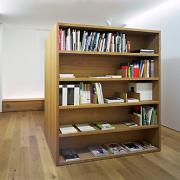 ArchitektInnen / KünstlerInnen: BEHF Architects Ebner Hasenauer Ferenczy ZT GmbH<br>Projekt: Wohnung Rutter<br>Aufnahmedatum: 07/01<br>Format: 6x9cm C-Neg<br>Lieferformat: C-Print, Scan 300 dpi<br>Bestell-Nummer: 010719-10<br>