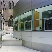 ArchitektInnen / KünstlerInnen: Oliver Kaufmann<br>Projekt: Rondo Rathaus<br>Aufnahmedatum: 10/00<br>Format: 6x12cm C-Neg<br>Lieferformat: C-Print, SW-Print, Scan 300 dpi<br>Bestell-Nummer: 001025-05<br>