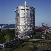 ArchitektInnen / KünstlerInnen: the unit<br>Projekt: Gasometer VOEST<br>Aufnahmedatum: 08/00<br>Format: 4x5'' C-Dia<br>Lieferformat: Dia-Duplikat, C-Print, Scan 300 dpi<br>Bestell-Nummer: 000824-09<br>
