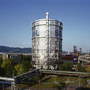 ArchitektInnen / KünstlerInnen: the unit<br>Projekt: Gasometer VOEST<br>Aufnahmedatum: 08/00<br>Format: 4x5'' C-Dia<br>Lieferformat: Dia-Duplikat, C-Print, Scan 300 dpi<br>Bestell-Nummer: 000824-12<br>