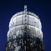 ArchitektInnen / KünstlerInnen: the unit<br>Projekt: Gasometer VOEST<br>Aufnahmedatum: 08/00<br>Format: 4x5'' C-Dia<br>Lieferformat: Dia-Duplikat, C-Print, Scan 300 dpi<br>Bestell-Nummer: 000824-14<br>