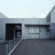 ArchitektInnen / KünstlerInnen: Martin Kohlbauer<br>Projekt: Eurodrive-Montagehalle<br>Aufnahmedatum: 10/99<br>Format: 6x9cm C-Dia<br>Lieferformat: Dia-Duplikat, C-Print, Scan 300 dpi<br>Bestell-Nummer: 991027-23<br>